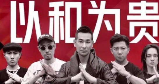 抱拳礼的正确手势是什么样的?男子抱拳礼的正确手势?-第7张图片-波音达百科