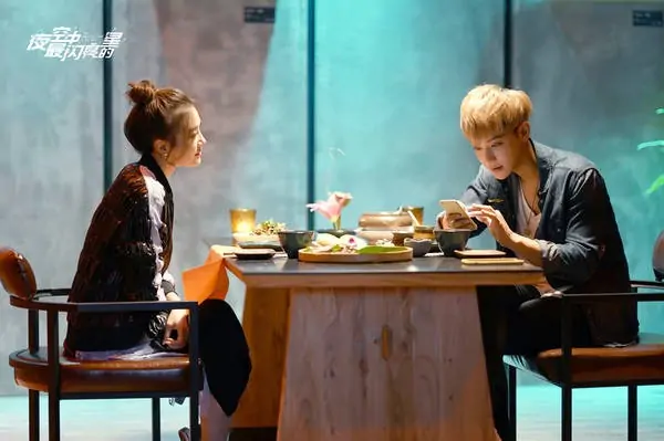 夜空中最亮的星原唱 夜空中最亮的星完整歌词-第3张图片-波音达百科