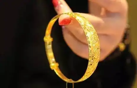 为什么不同的金店黄金价格差的这么多?-第8张图片-波音达百科