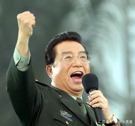 李双江儿子李贺近况(李双江的儿子李贺在哪个单位工作?)-第10张图片-波音达手游百科