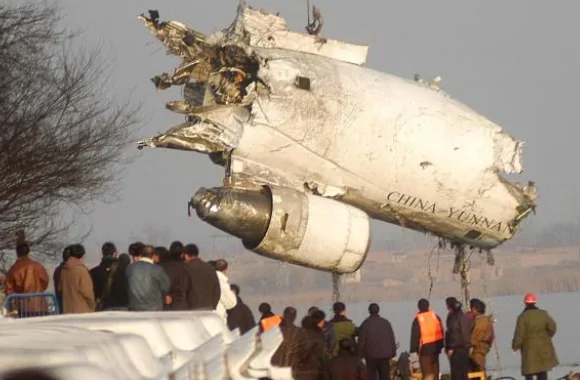 中国国际航空129号班机空难的介绍-第5张图片-波音达百科