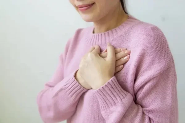 组词女生的胸口长什么(组词女生的胸口长啥图片)-第2张图片-波音达手游百科