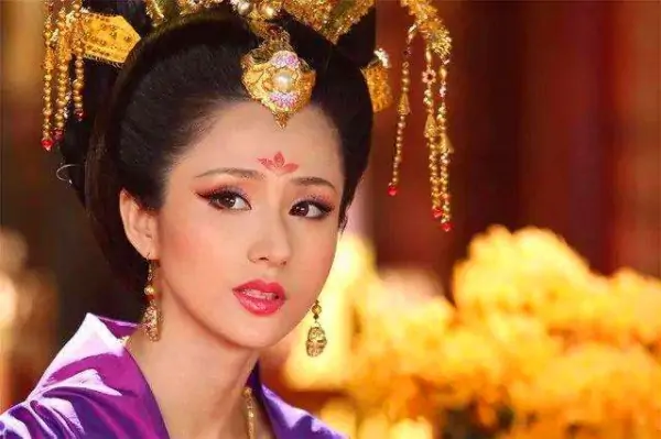 上官婉儿墓志铭的揭秘上官婉儿(上官婉儿的墓志铭怎么翻译?)-第4张图片-波音达百科