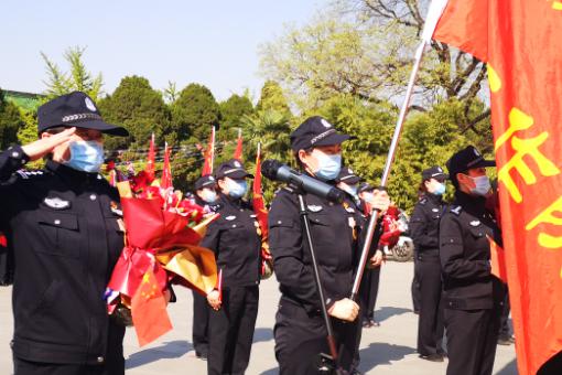 警察职称级别一览表(警察的职称和职务)-第1张图片-波音达手游百科