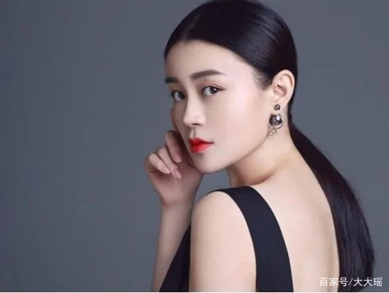 大广播扮演者——关婷娜(关婷娜在马大帅中扮演谁)-第17张图片-波音达百科