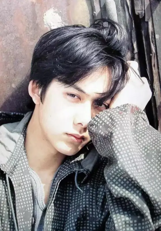 有柏原崇的一吻定情资源吗(一吻定情日版柏原崇在哪里看)-第4张图片-波音达百科