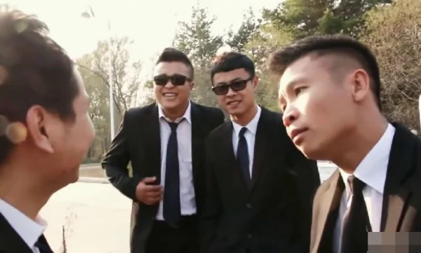 二龙湖浩哥之风云再起在哪看啊?二龙湖浩哥之风云再起怎样可以看-第2张图片-波音达百科