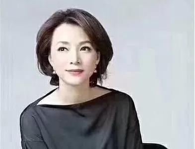董卿为什么被央视解雇了(董卿为什么被央视解雇原因)-第11张图片-波音达手游百科