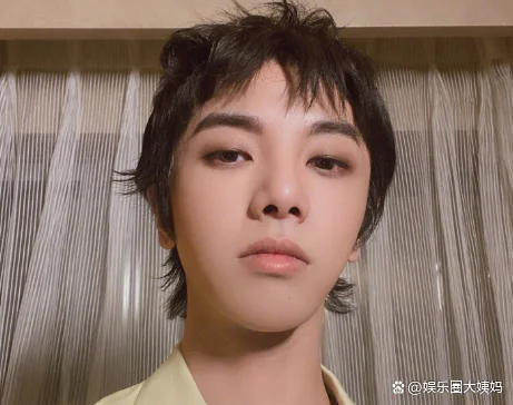 华晨宇的父亲华福雄是什么身份(快男8进7华晨宇父亲华福雄为什么没来)-第5张图片-波音达百科