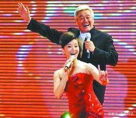 赵本山的老婆是谁啊(赵本山现任老婆是谁)-第58张图片-波音达百科