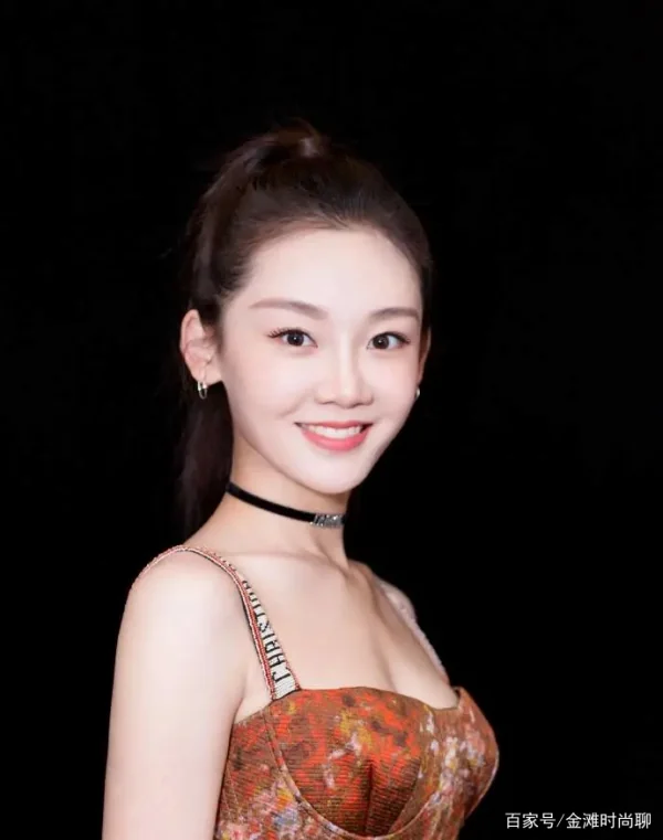 郑恺前女友有哪些 郑恺老婆为什么是苗苗-第12张图片-波音达百科