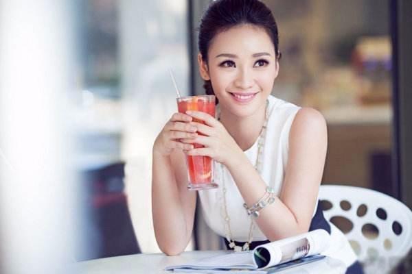 跟苗苗很像的演员(演员苗苗原名)-第1张图片-波音达百科