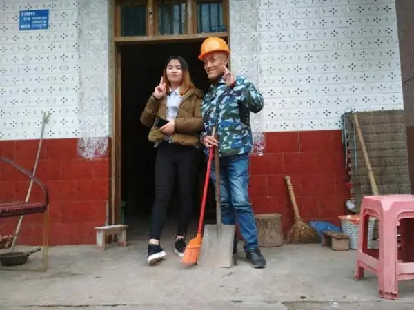 光头强什么时候结婚(光头强的老板为什么不给光头强发工资?)-第29张图片-波音达手游百科