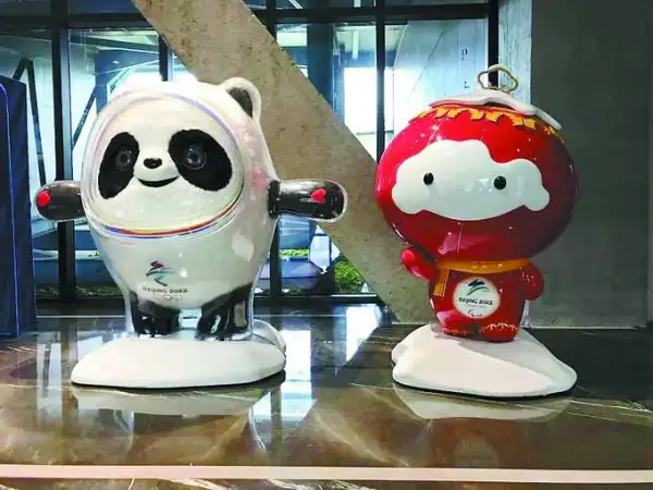 冰墩墩的原型是谁(冰墩墩是以什么为原型设计的)-第7张图片-波音达百科