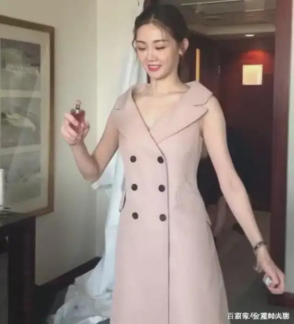 郑恺前女友有哪些 郑恺老婆为什么是苗苗-第10张图片-波音达百科