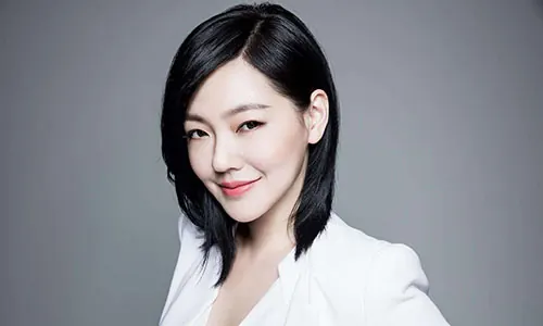 王自健前妻回应家暴,为何过了这么久才发声?-第7张图片-波音达手游百科