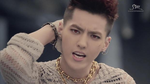 exo 狼与美女专辑的图片 可以给我吗(exo狼与美女 那个女主角是谁呀?)-第19张图片-波音达百科