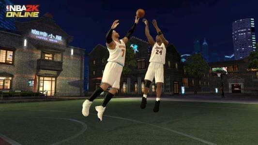 NBA2k online 怎么转身扣篮?-第1张图片-波音达百科