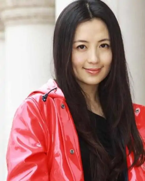 于和伟的原配老婆和女儿(于和伟老婆叫什么)-第15张图片-波音达百科