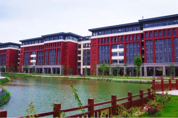 广东各大学排行榜(广东大学排行榜,广东更好的大学)-第2张图片-波音达百科
