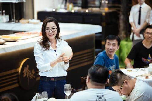 杨紫琼现任老公资产(杨紫琼的老公多大)-第3张图片-波音达百科