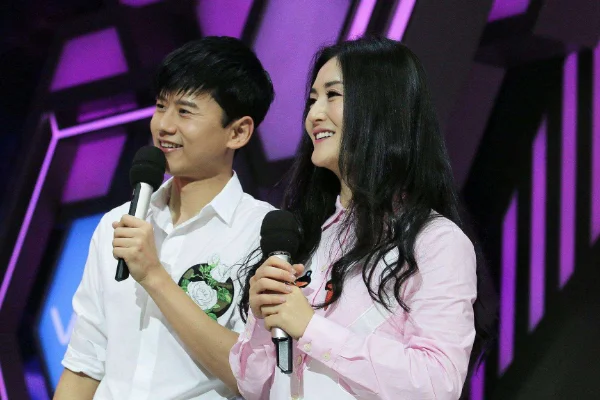 这是张杰谢娜在哪个节目上?张杰谢娜一起参加一个节目-第20张图片-波音达百科