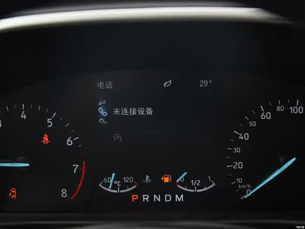 长安福特两厢福克斯怎么样(长安福特福克斯两厢是什么时候上市的)-第3张图片-波音达百科
