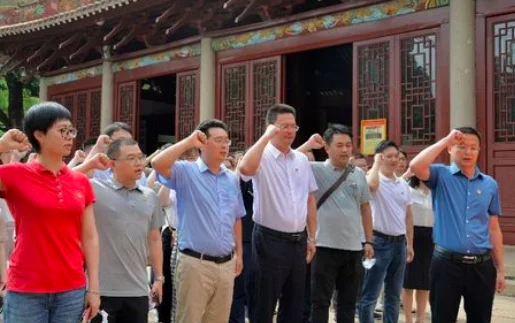 如何看待《公司的力量》纪录片?公司的力量之前还有一个纪录片叫什么名字-第4张图片-波音达百科