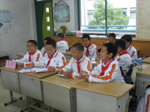 小学生不上网有什么好处(小学生上网的好处有那些?)-第1张图片-波音达百科