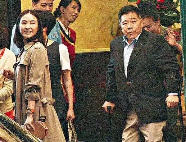 许晋亨的妻子是谁(许晋亨个子有180cm吗)-第12张图片-波音达百科