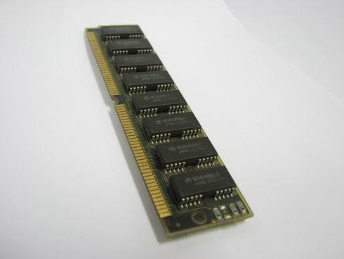 闪迪和金士顿是哪个国家的(64g闪迪和金士顿哪个好)-第3张图片-波音达百科