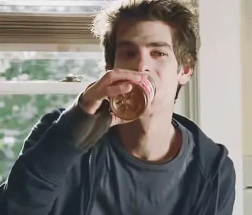 安德鲁 加菲尔德女友(安德鲁 加菲尔德的信息)-第5张图片-波音达百科