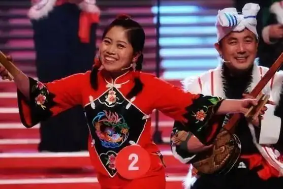 用100元买100个人大姑娘20元一个,老妇女1元一个,老太婆0.2元一个-第10张图片-波音达手游百科
