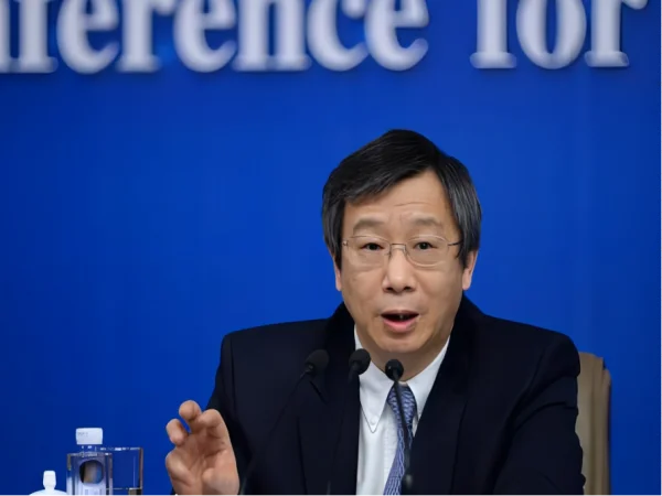 中央委员和中央政治委员有区别吗(中央委员和中央候补委员有什么区别)-第3张图片-波音达百科