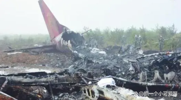 mu5735航班号还在吗?东航mu5735航班满员多少人?-第8张图片-波音达百科