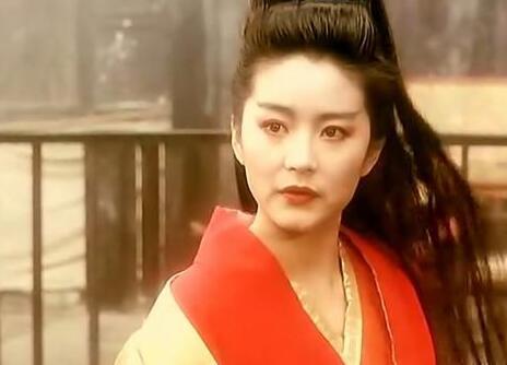 关于东方不败是男是女(东方不败到底是男是女?东方不败结局死了吗?)-第1张图片-波音达百科