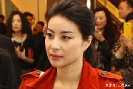 郭晶晶霍启刚离婚了嘛(郭晶晶净身出户怎么回事郭晶晶霍启刚被离婚)-第16张图片-波音达百科