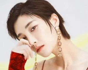我亲爱的小孩歌曲原唱(亲爱的小孩原唱是谁唱的歌)-第3张图片-波音达百科