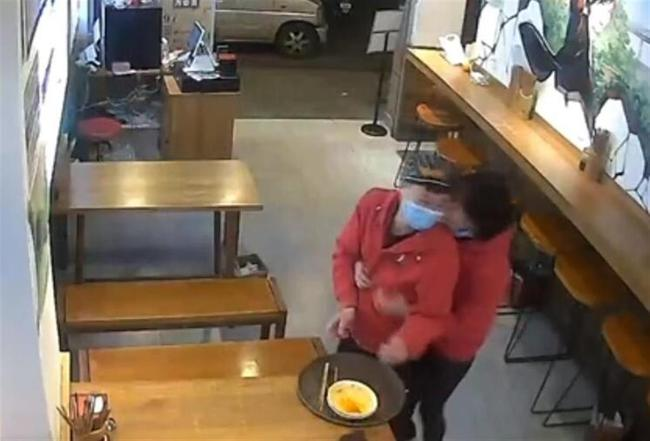 成都是情侣去的地方-第7张图片-波音达百科