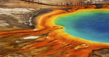 黄石公园是火山喷发形成的?如果黄石公园火山喷发哪个国家最安全-第5张图片-波音达百科
