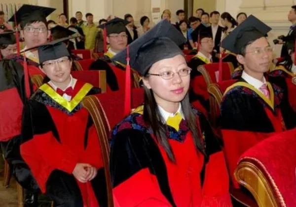 读书更高学位叫什么(我们国家更高学位是什么)-第2张图片-波音达百科