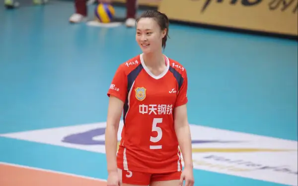 排球女神惠若琪宣布产女,晒出一家三口合照,她的产后状态如何?-第13张图片-波音达手游百科