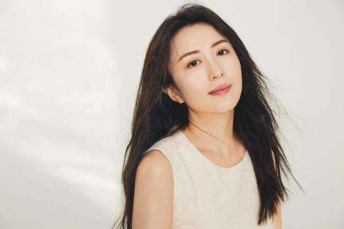 于和伟的原配老婆和女儿(于和伟老婆叫什么)-第10张图片-波音达百科