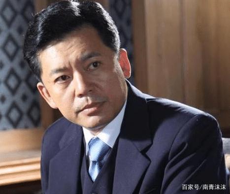 何政军跟妻子是如何认识的?演员何政军的妻子和谁撞脸-第5张图片-波音达百科