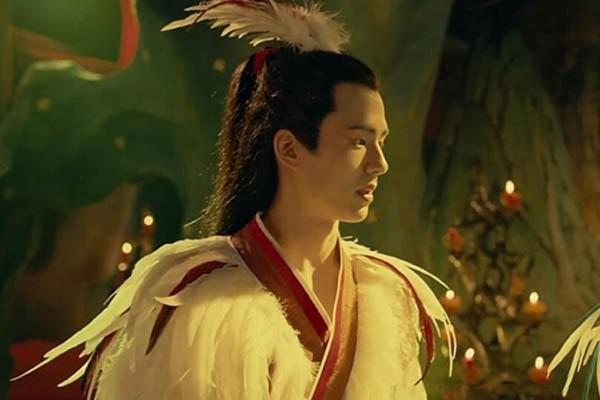 中国四千年之一美女 整过容吗(不懂就问,鞠婧祎凭什么是中国四千年之一美女)-第5张图片-波音达百科