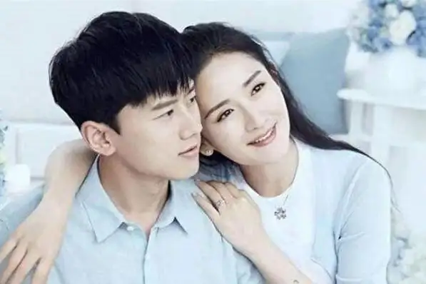 张杰谢娜何必在一起mp4(张杰谢娜什么时候唱的何必在一起)-第15张图片-波音达百科