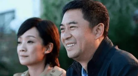 张嘉译的妻子是二婚吗(影星张嘉译妻子是谁)-第8张图片-波音达百科