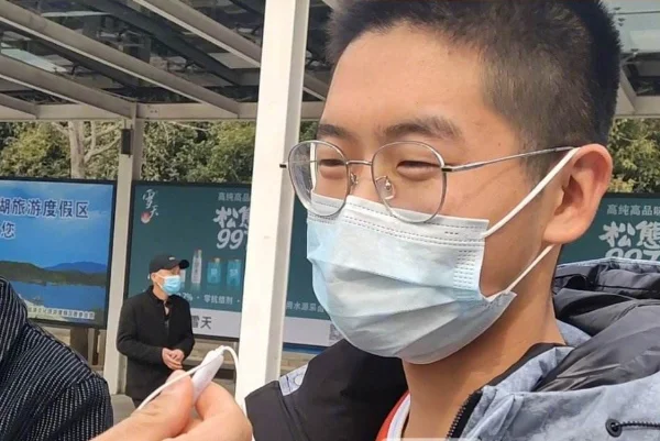梅姨到底有多恐怖?羊城暗哨的梅姨到底是谁呀?-第8张图片-波音达百科