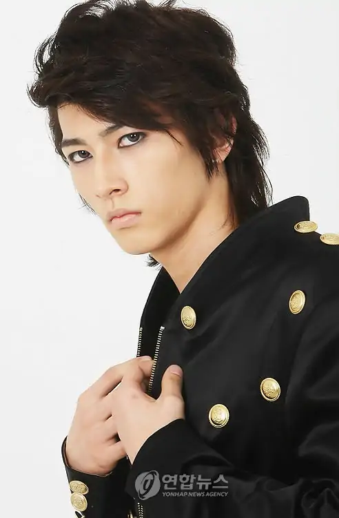 u kiss成员换了谁(u kiss 心加了成员吗?)-第2张图片-波音达百科