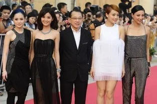 春卷容祖儿啥意思(容祖儿春卷门)-第8张图片-波音达百科